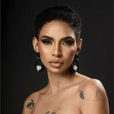 Crisania Fajardo, la madre con tatuajes que participa en el Miss República
