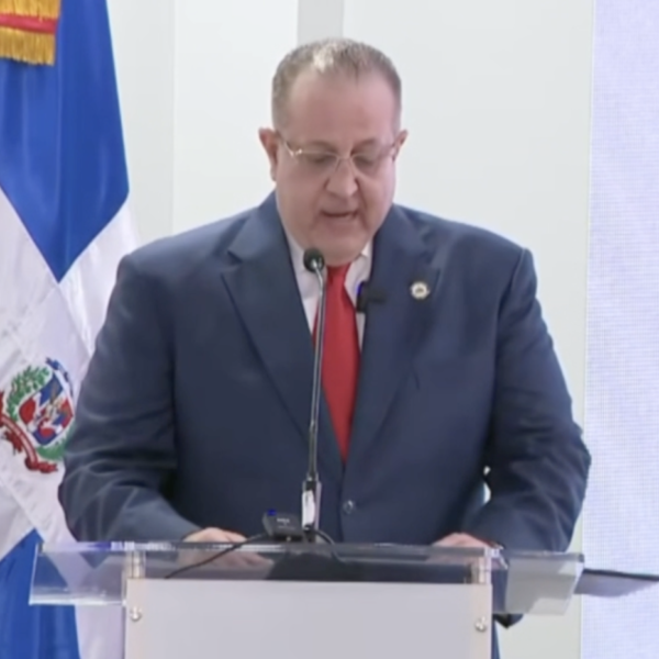 Gobierno dominicano redujo la deuda pública pese a crisis del petróleo
