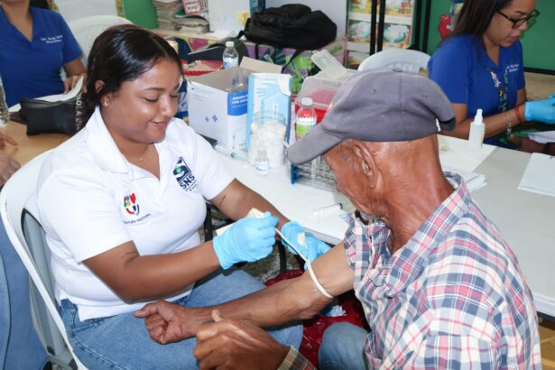 Residentes en San Juan beneficiados con jornada asistencial de Desarrollo de la Comunidad y Ejército RD