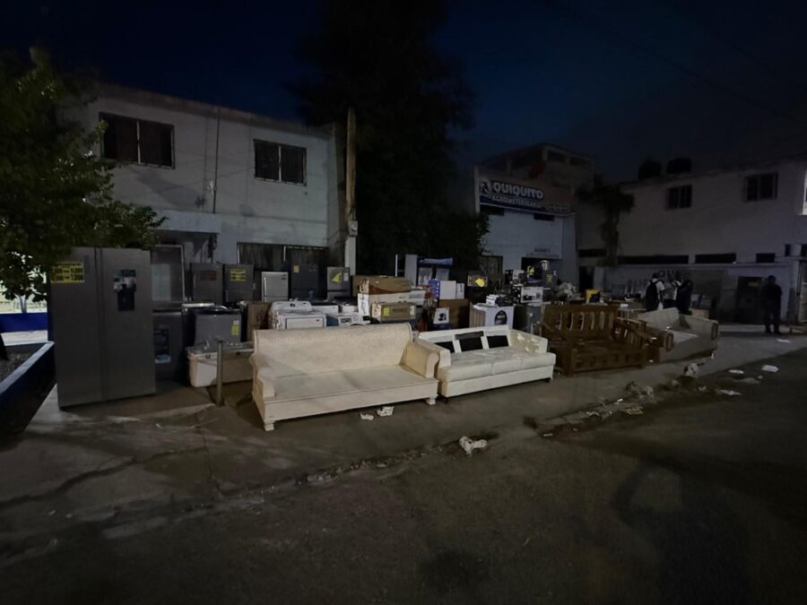 El vocero de la Policía Nacional aclaró que los agentes policiales únicamente trasladaron a la dotación correspondiente los electrodomésticos y demás ajuares recuperados