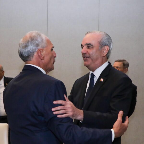 Presidente de Honduras felicita al mandatario Abinader por éxito de Juegos Centroamericanos 2026