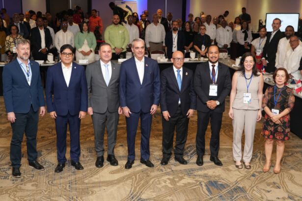 Presidente Abinader encabeza inauguración de la XI Reunión de la Red de Sistemas Públicos de Abastecimiento