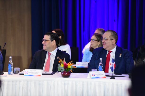 Gobierno destaca en Diálogo del BID las condiciones de RD para impulsar la competitividad y el desarrollo regional