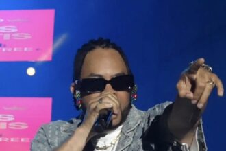 Artista dominicano Hansell Morine triunfa ante más de 90,000 personas en el Burger Show, en Ecuador