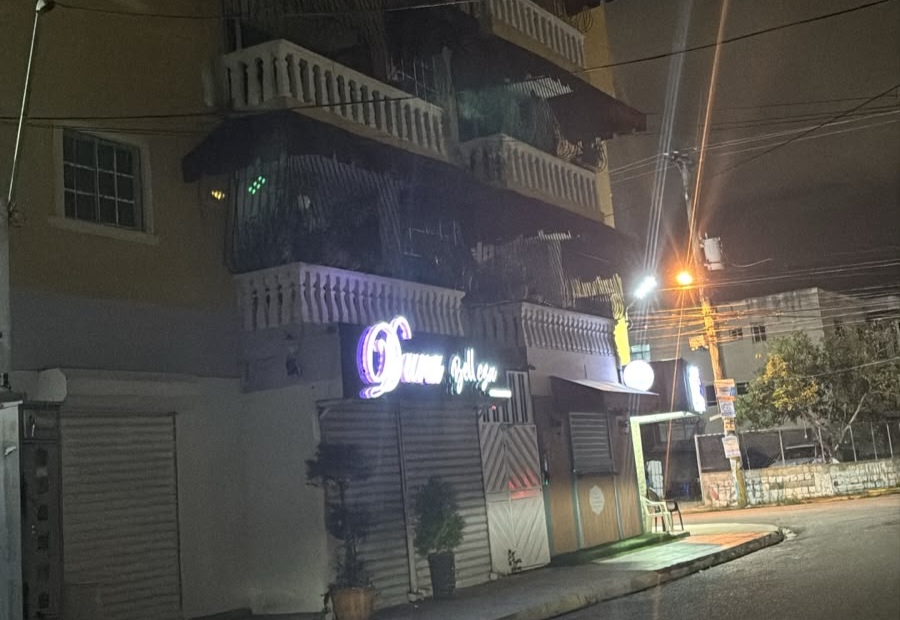 EDEEste desmantela por segunda ocasión conexiones irregulares en edificio del sector Corales del Sur