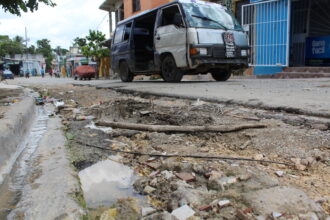 Denuncian atracos y solicitan arreglo de calles en Cancino Adentro