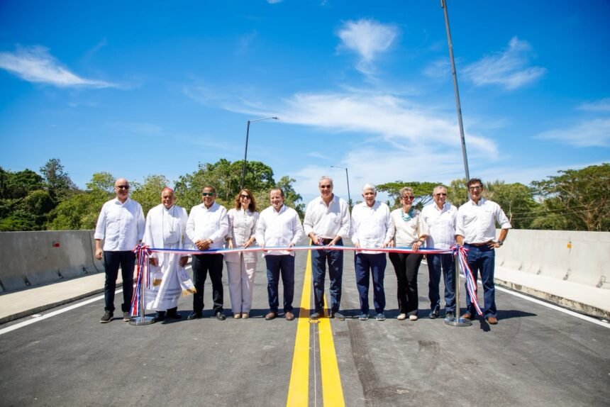 Presidente Abinader inaugura en tiempo récord nuevo puente sobre el río Camú y restablece conexión entre Santiago y Puerto Plata