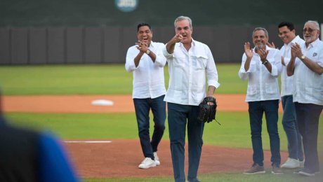 Abinader reinaugura el Estadio José Briceño en Puerto Plata